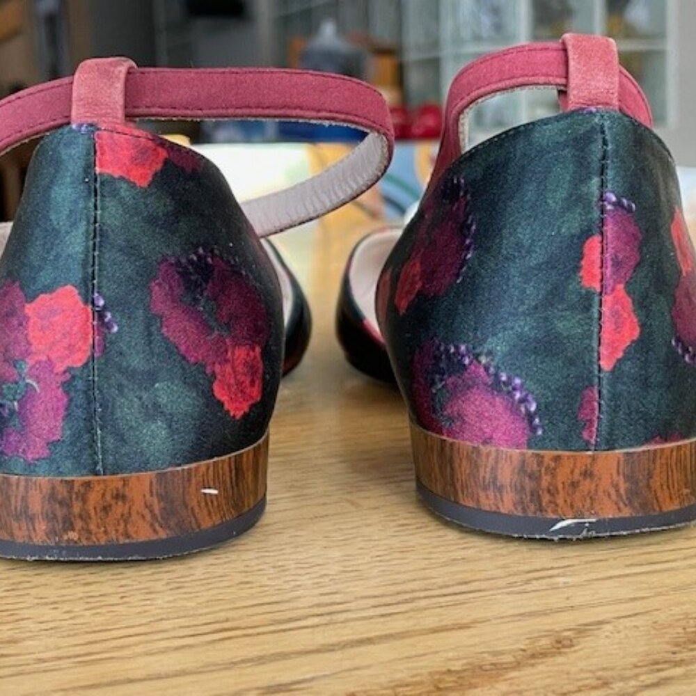 CLEO B FLATS Leather and Fabric Shoes with Ankle Strap, SIZE 38, Barely Worn - Picture 10 of 12